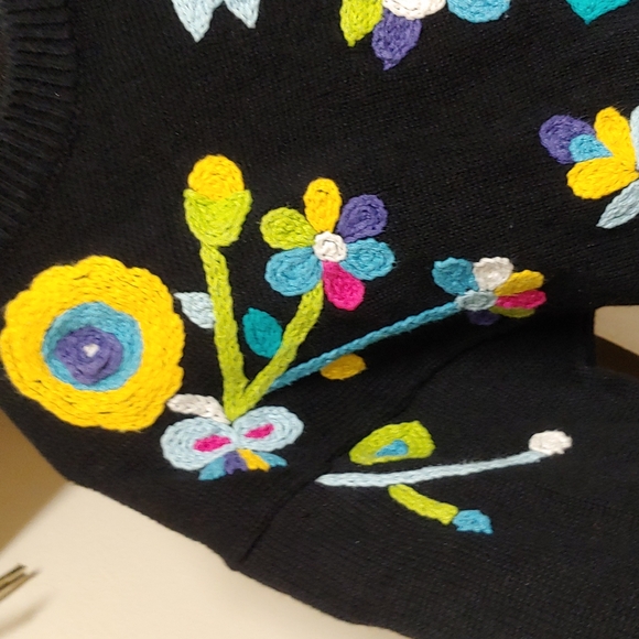 Vintage Cervelle sweater wm. sz.S beautifully detailed. Great quality. - Picture 7 of 12